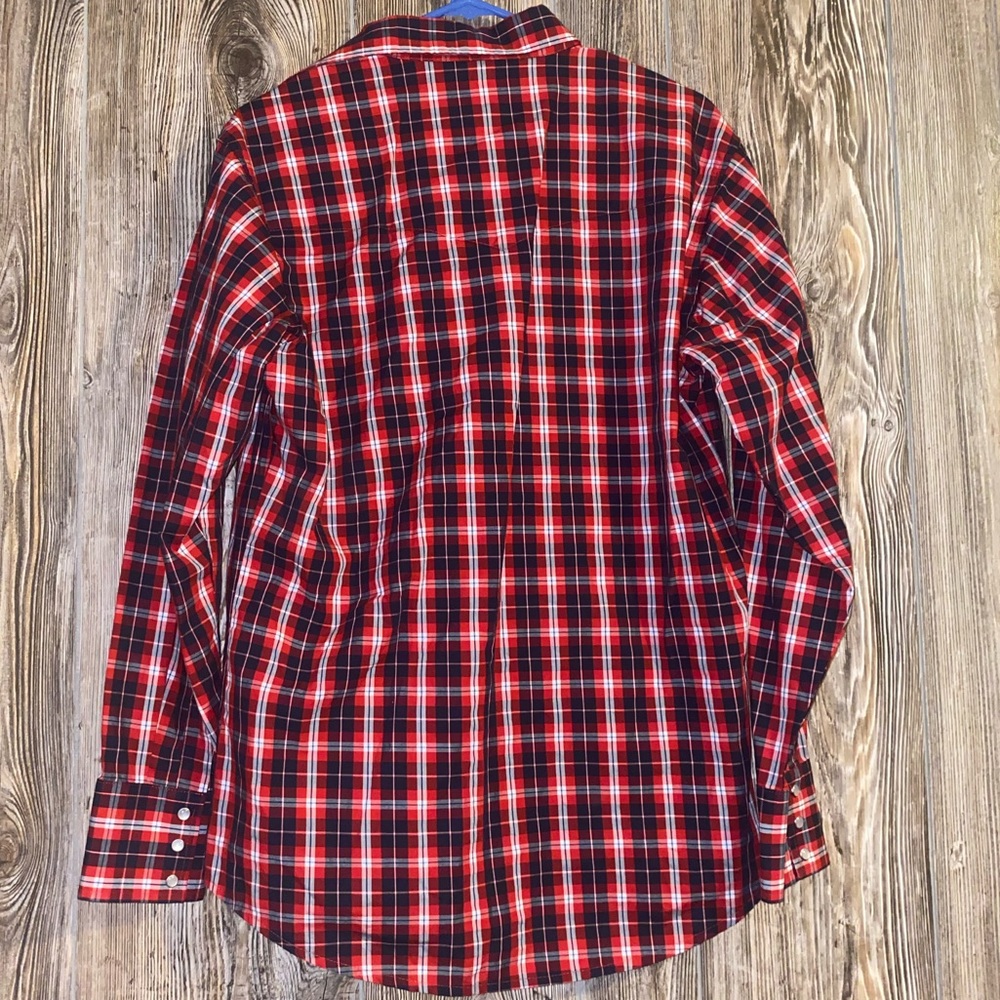 Wrangler plaid pearl snap - Picture 2 of 5